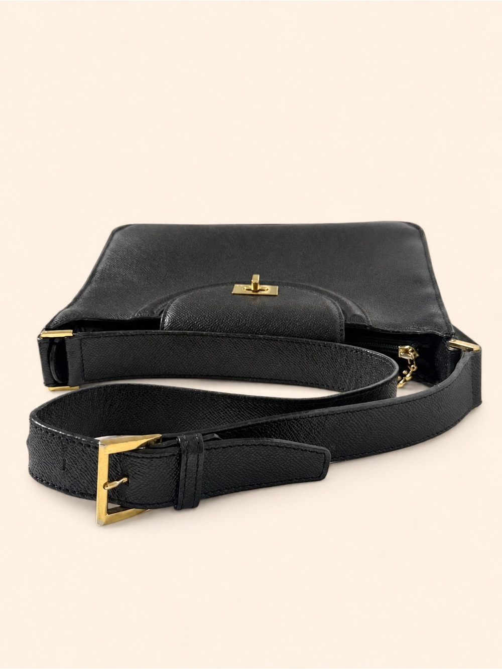 Bally Vintage Black Leather Shoulder Bag Gold Hardware Crossbody - Picture 6 of 10